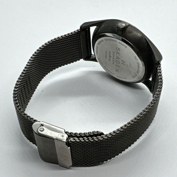 Skagen Holst SKW6180 Women\'s Charcoal Steel Mesh Analog Dial Quartz Watch AEA273 main image 10